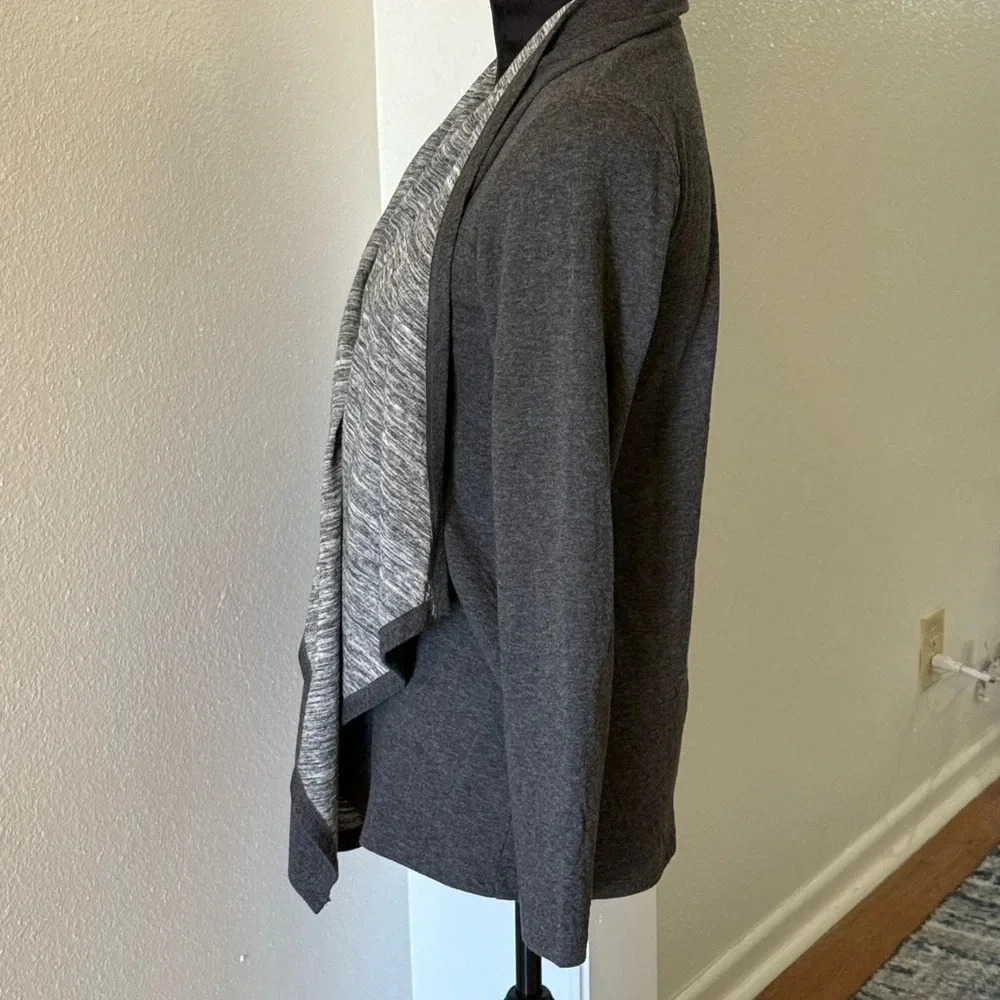 Liz Claiborne Weekend Grey and Silver Open Front Cardigan - Picture 4 of 5
